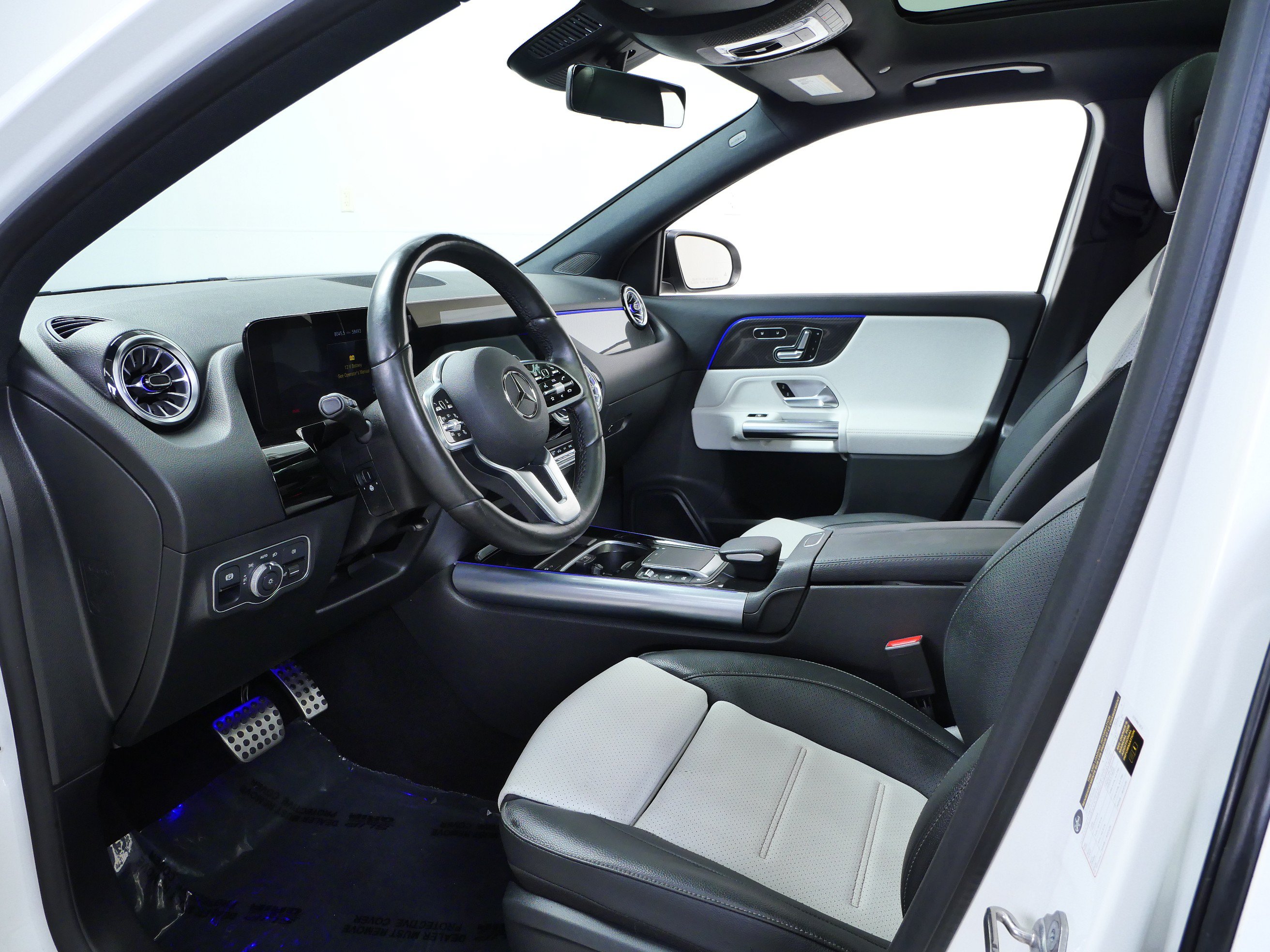Used 2022 Mercedes-Benz GLA 250 4MATIC image 17