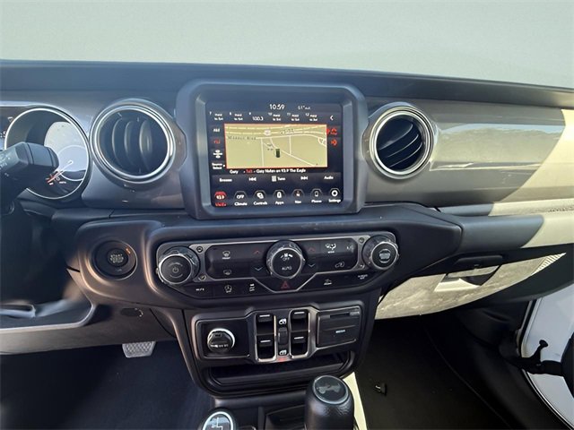 Used 2023 Jeep Wrangler Sahara image 16