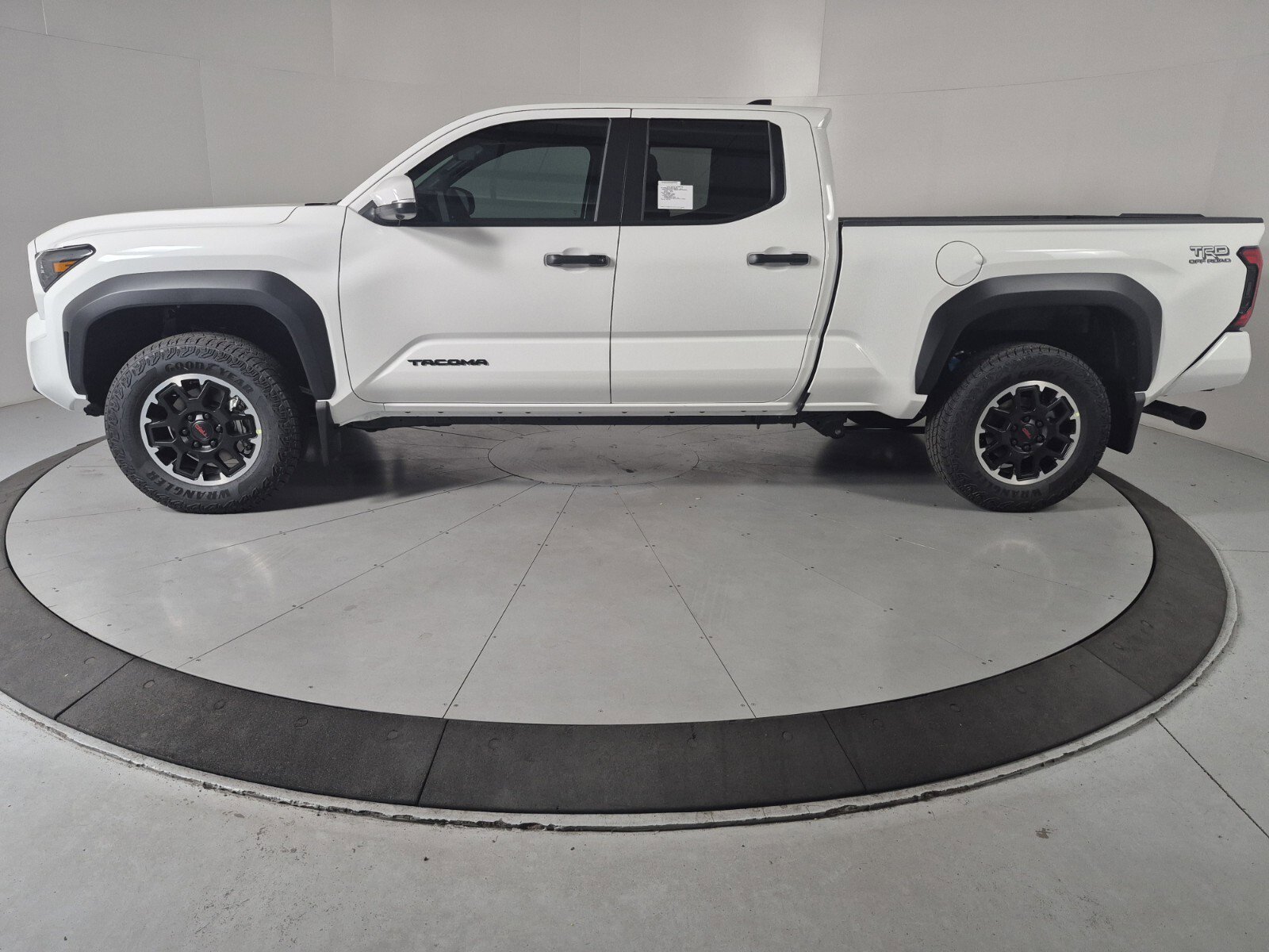 New 2026 Toyota Tacoma SR5 image 2