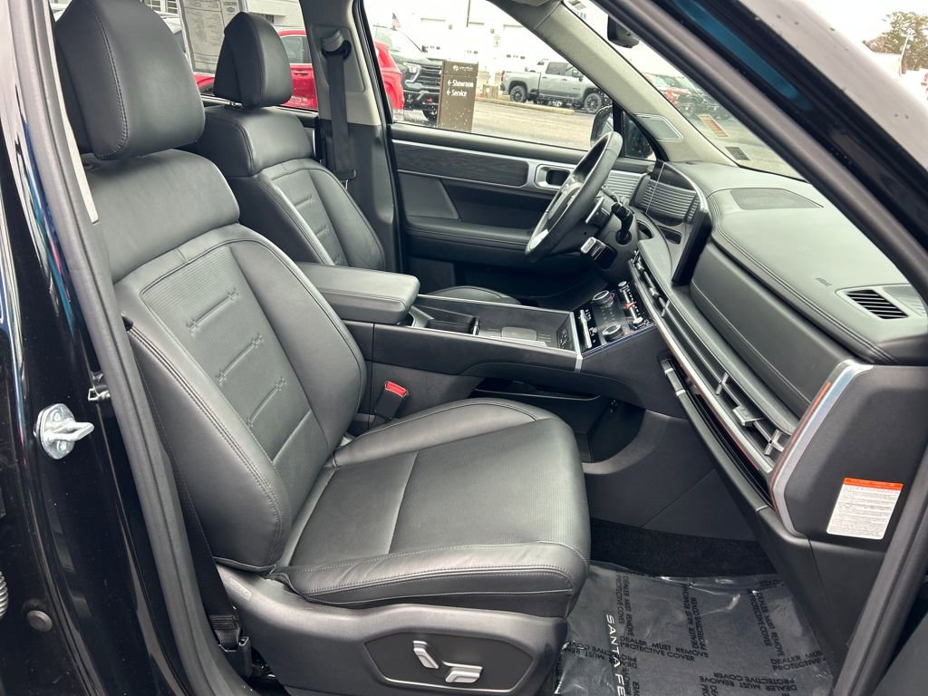 Certified 2025 Hyundai Santa Fe Limited image 28