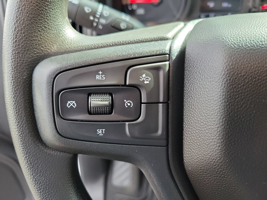 Used 2026 Chevrolet Silverado 2500 Custom w/ Custom Value Package AWD/4WD image 5