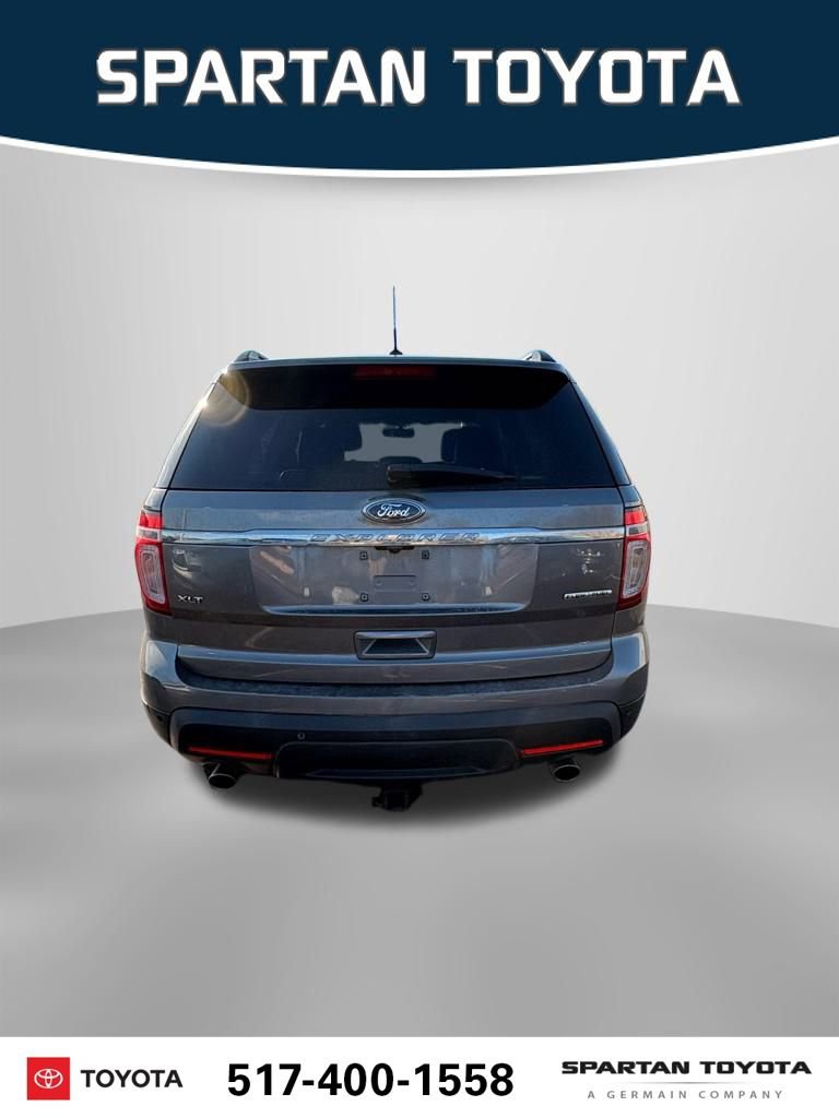 Used 2013 Ford Explorer XLT image 7