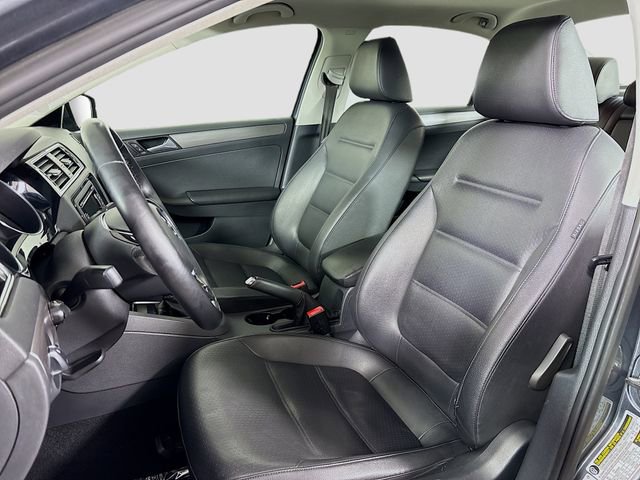 Used 2015 Volkswagen Jetta TDI SE image 19