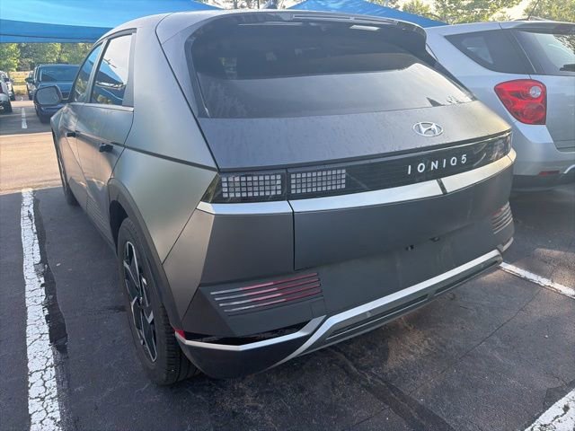 Used 2024 Hyundai Ioniq 5 SEL RWD image 9