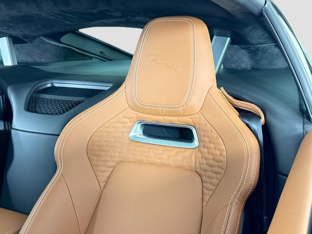 Used 2024 Jaguar F-TYPE R AWD/4WD image 22