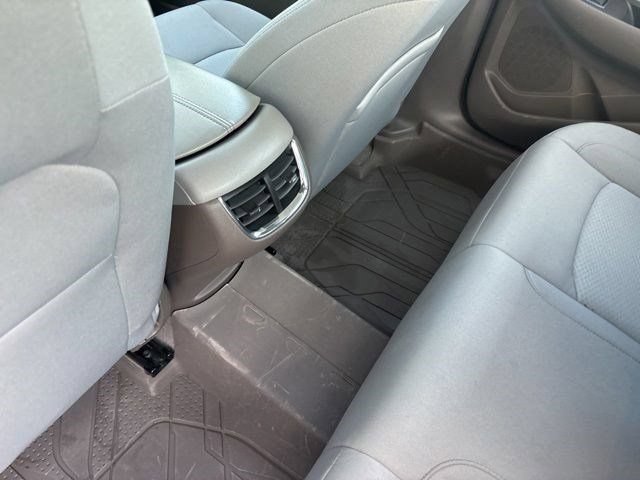 Used 2023 Chevrolet Malibu LT w/ LPO, Floor Liner Package FWD image 32