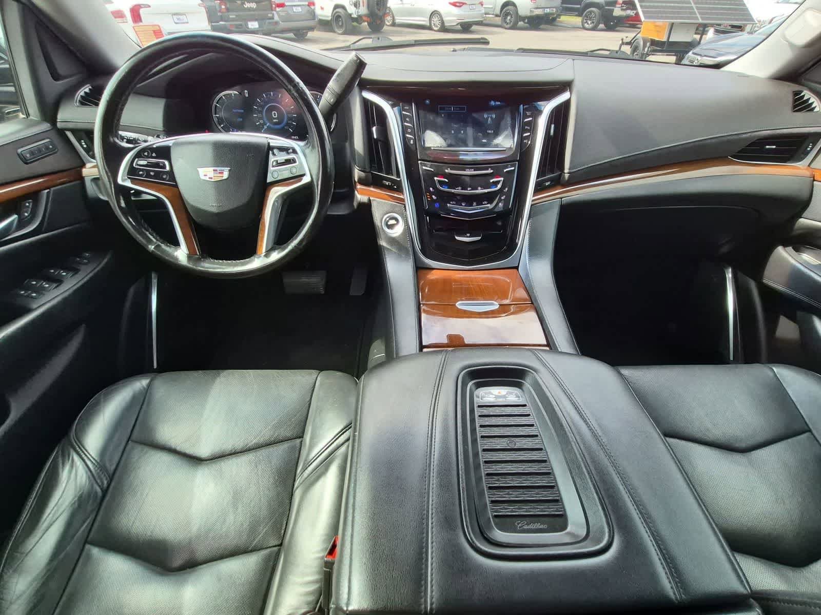 Used 2019 Cadillac Escalade ESV 2WD image 15