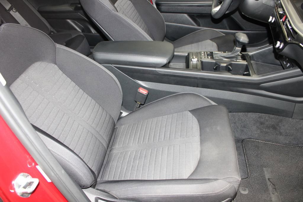 Used 2025 Kia K5 LXS image 18