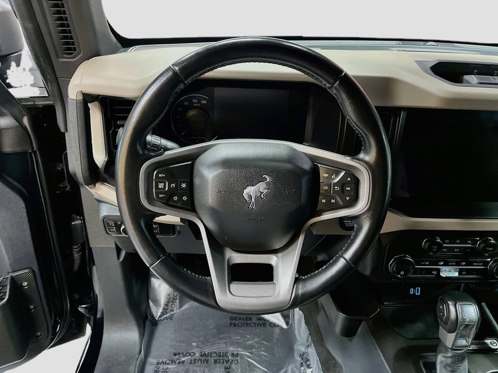 Used 2023 Ford Bronco Wildtrak AWD/4WD image 11
