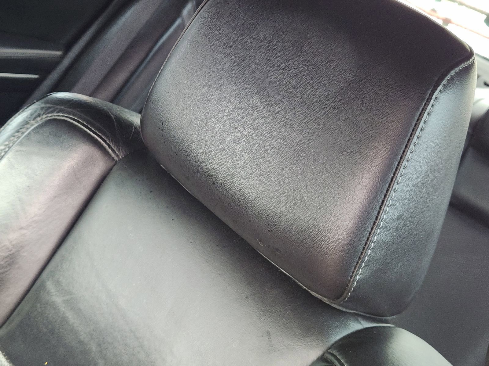 Used 2019 Dodge Charger SXT w/ Leather Interior Group RWD image 15