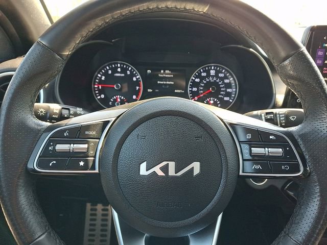 Certified 2023 Kia Forte GT-Line image 18