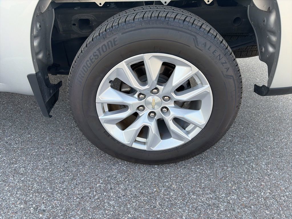 Certified 2022 Chevrolet Silverado 1500 Custom w/ Safety Confidence Package RWD image 17