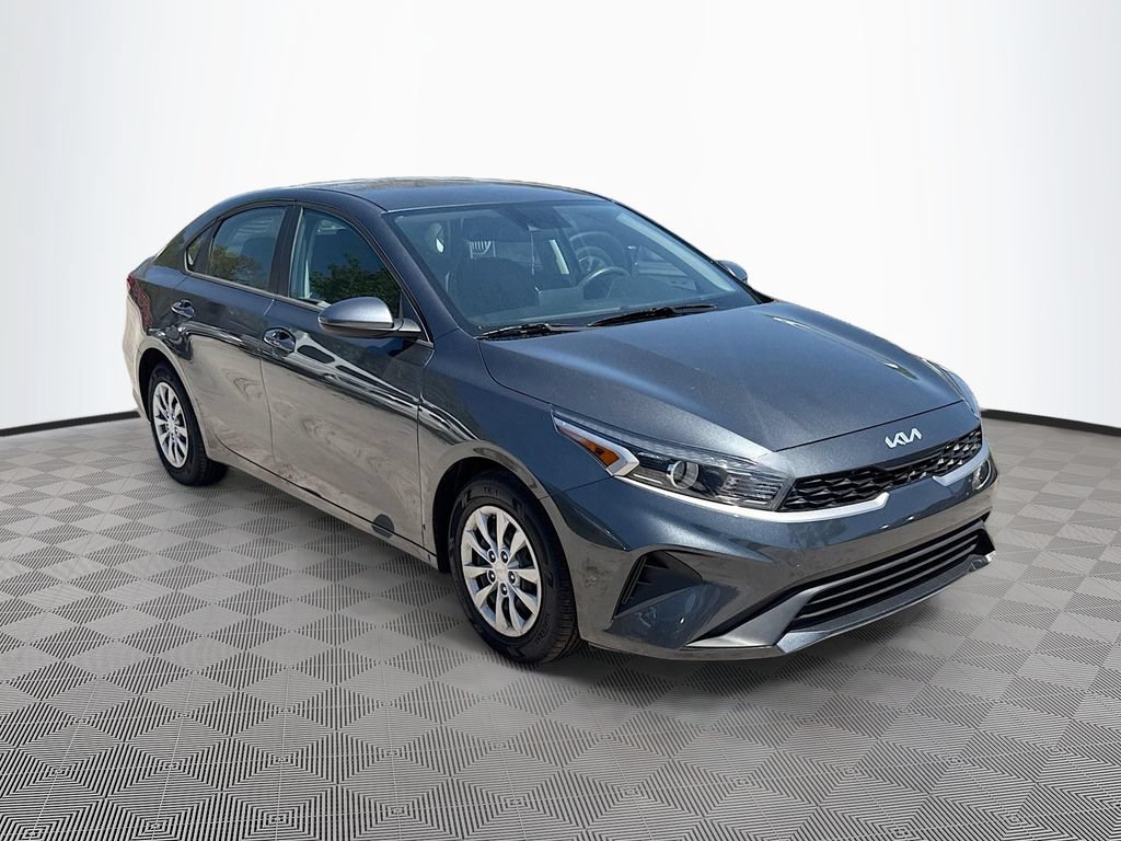 Used 2024 Kia Forte LX FWD image 4