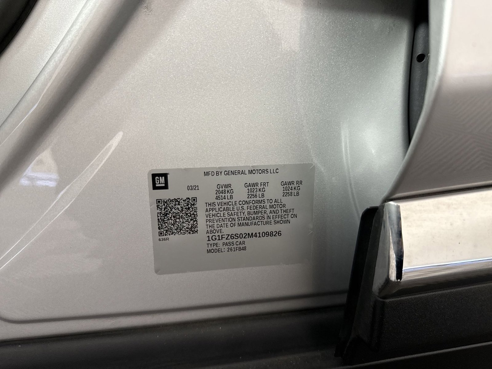 Used 2021 Chevrolet Bolt Premier w/ Infotainment Package FWD image 27