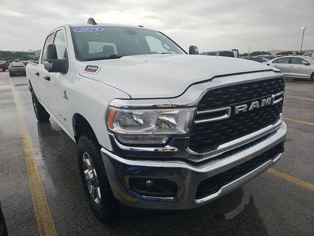 Used 2024 RAM 3500 Big Horn AWD/4WD image 3