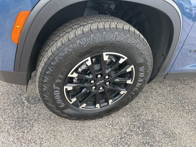 Used 2026 Chevrolet Traverse Z71 w/ Driver Confidence Package image 10