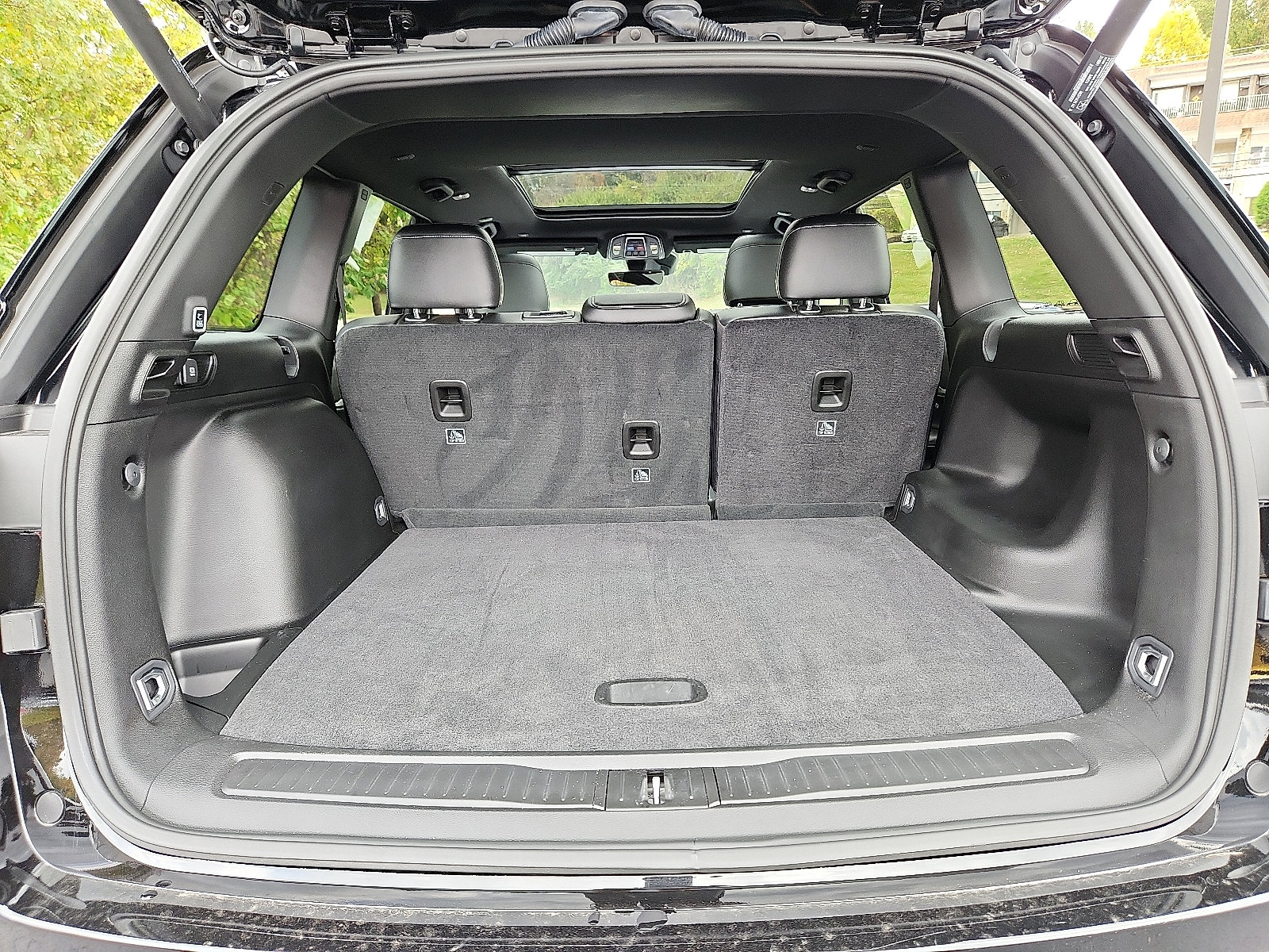 Certified 2025 Jeep Grand Cherokee Limited image 29