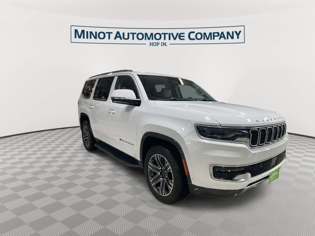 Certified 2022 Jeep Wagoneer Series III AWD/4WD image 2