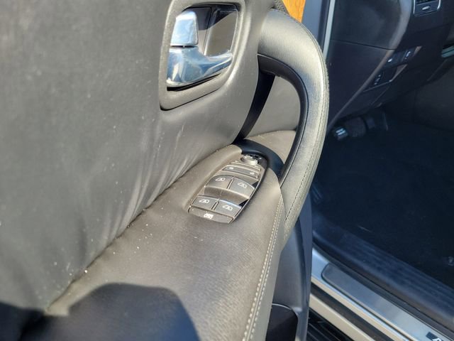 Used 2022 Nissan Armada SL image 11