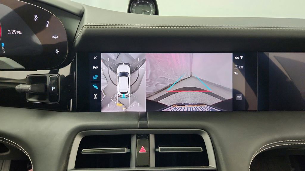 Used 2023 Porsche Taycan GTS image 23