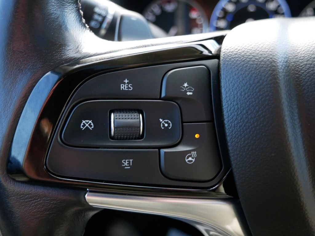 Used 2022 Buick Enclave Avenir w/ Avenir Technology Package AWD/4WD image 31