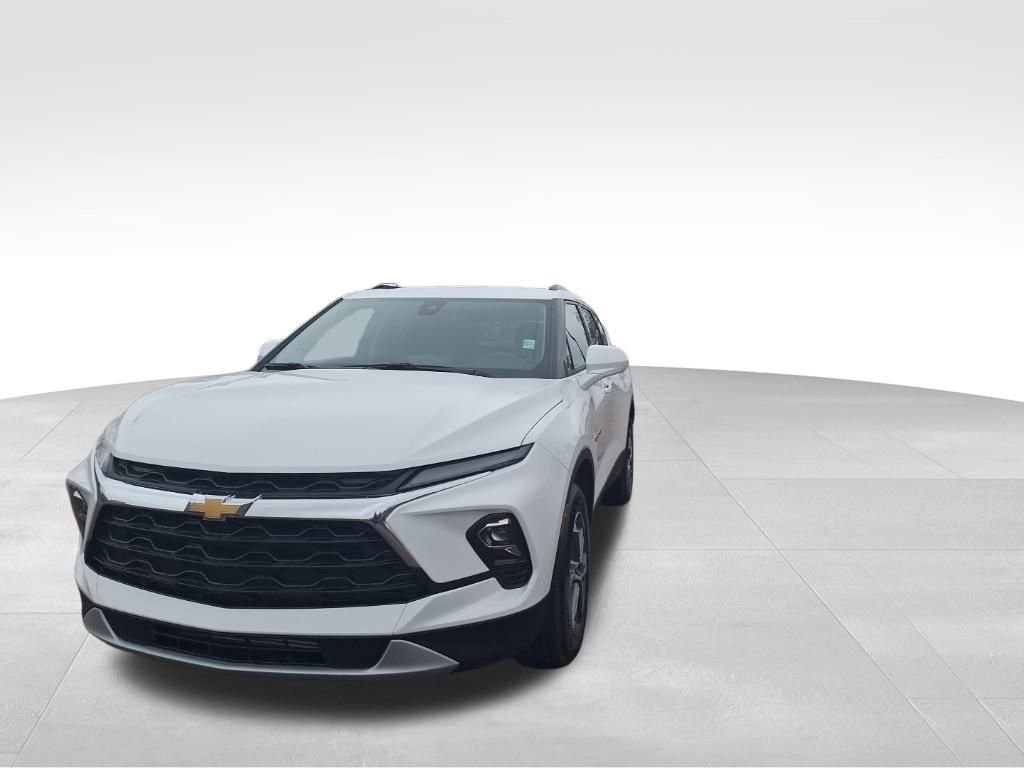 New 2026 Chevrolet Blazer LT w/ Convenience Package image 4