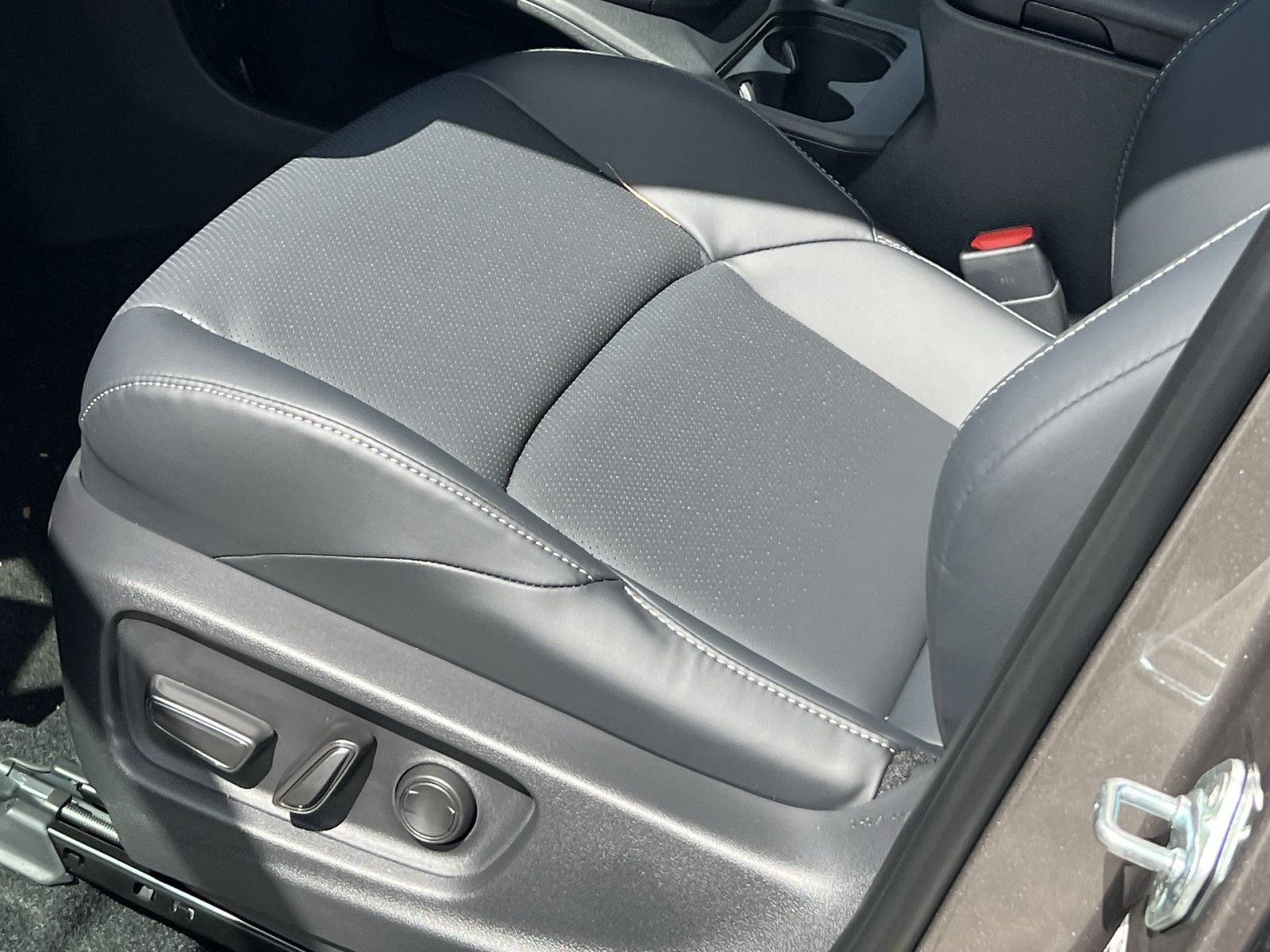 New 2026 Toyota bZ Woodland AWD/4WD image 8