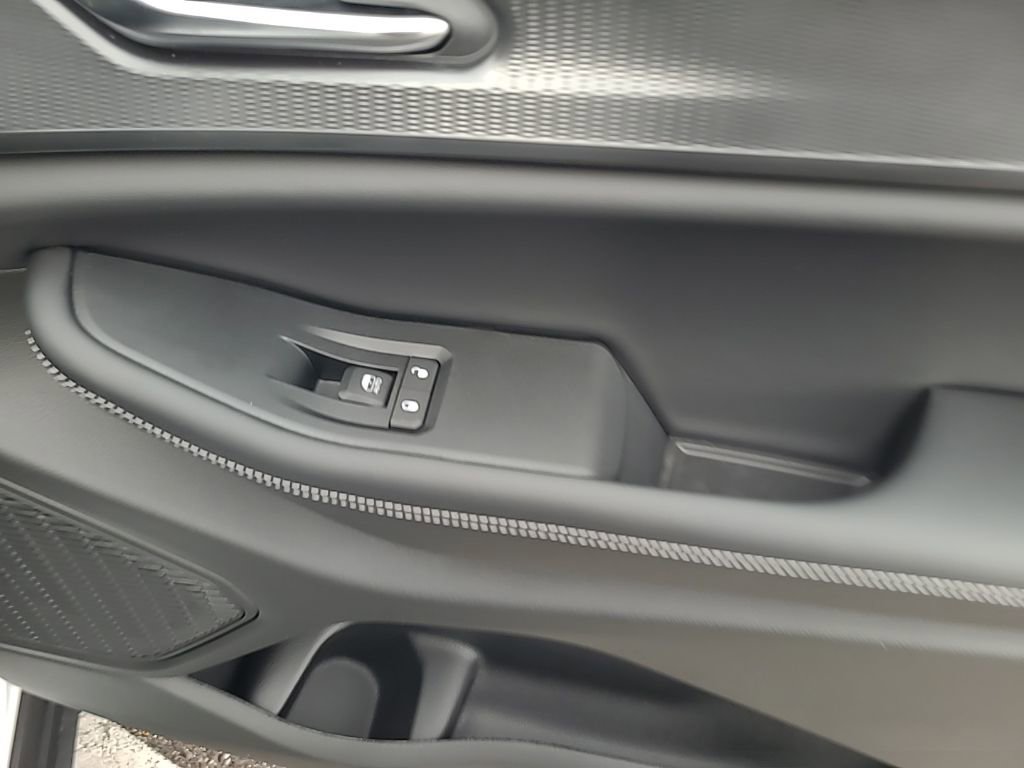 New 2025 Jeep Grand Cherokee Laredo w/ Luxury Tech Group I image 25