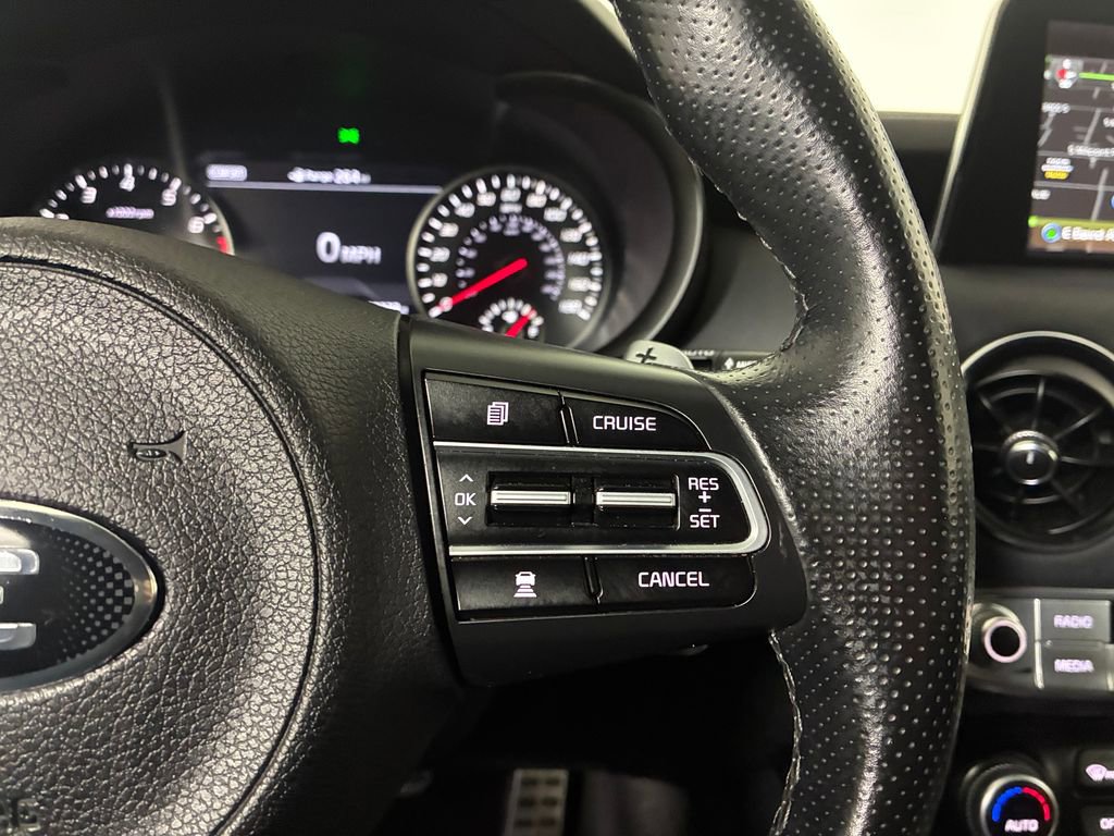 Used 2019 Kia Stinger GT1 image 11