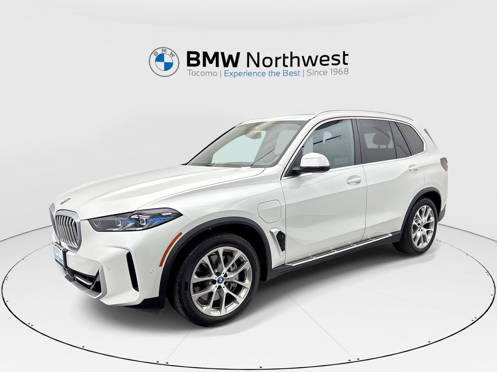 Used 2024 BMW X5 xDrive50e w/ Premium Package