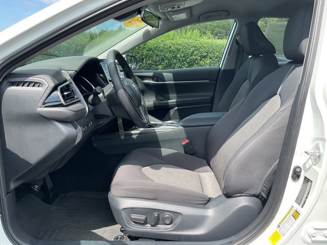 Used 2024 Toyota Camry LE FWD image 15
