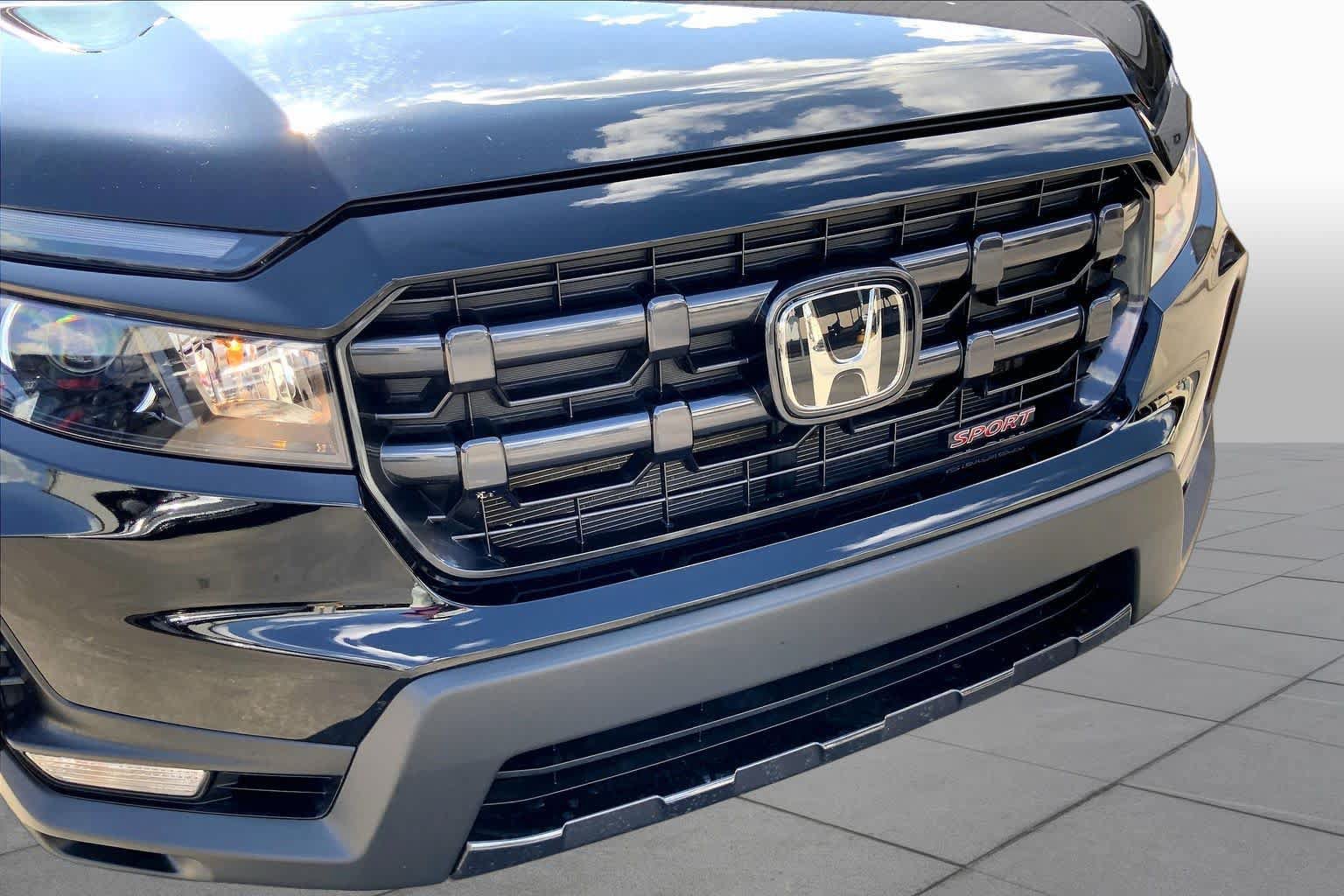 Used 2025 Honda Ridgeline Sport+ image 29