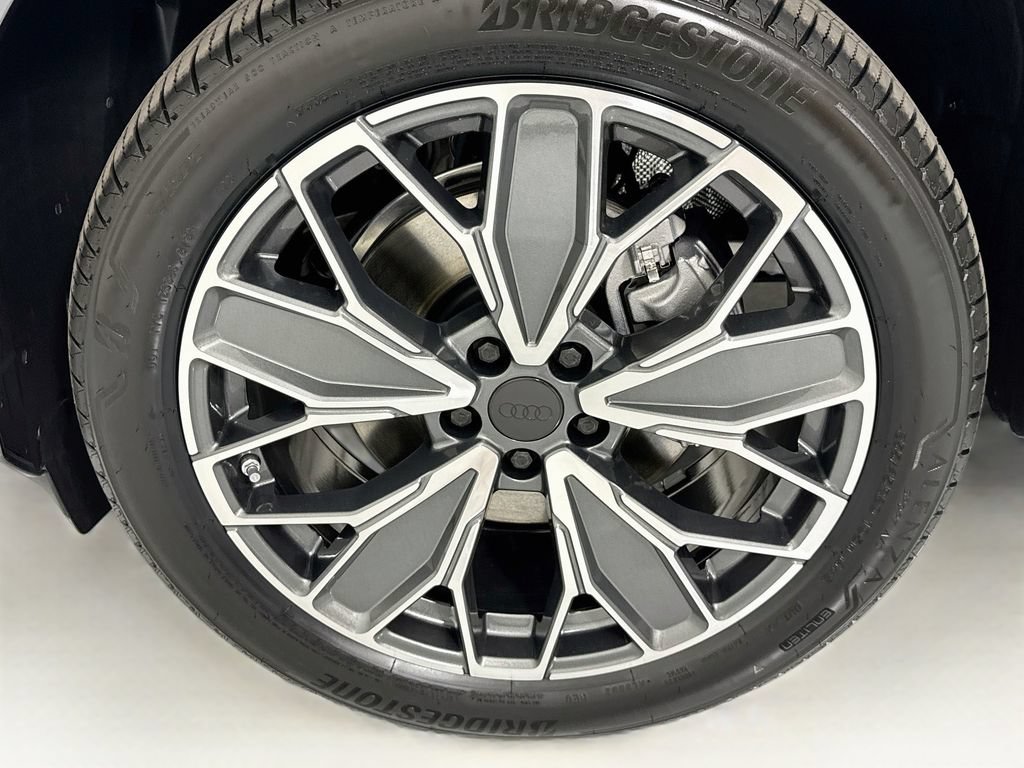 New 2026 Audi Q5 Premium Plus AWD/4WD image 31