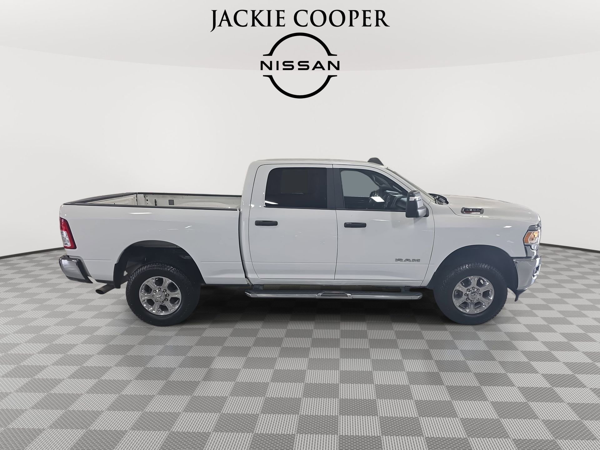 Used 2024 RAM 2500 Big Horn image 4