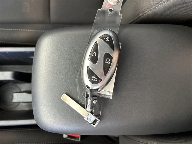 Used 2024 Hyundai Kona SE image 29