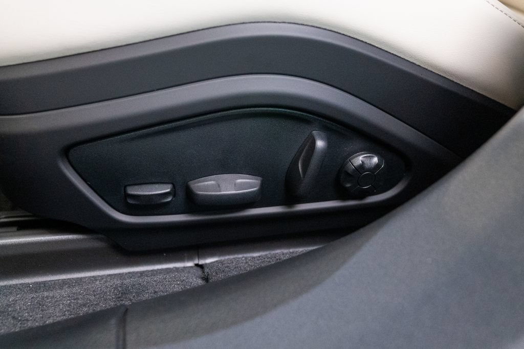 New 2026 Porsche Panamera 4 E-Hybrid AWD/4WD image 21