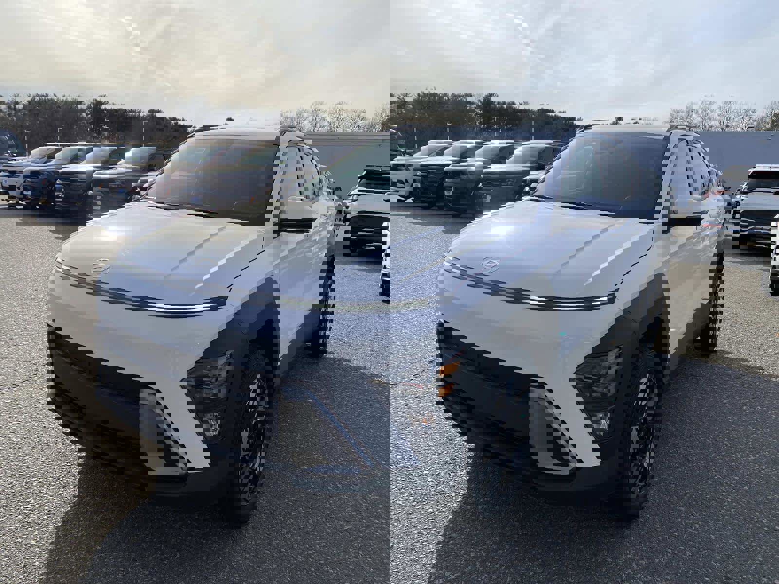 Used 2025 Hyundai Kona SEL image 9