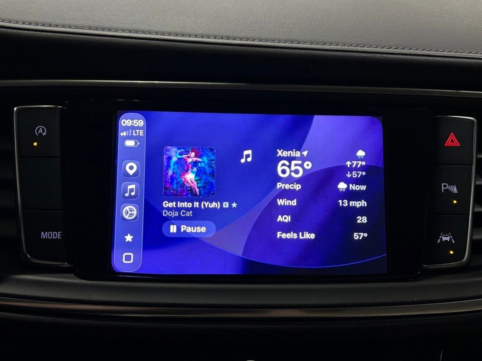 Used 2024 Buick Enclave Avenir w/ Avenir Technology Package FWD image 21