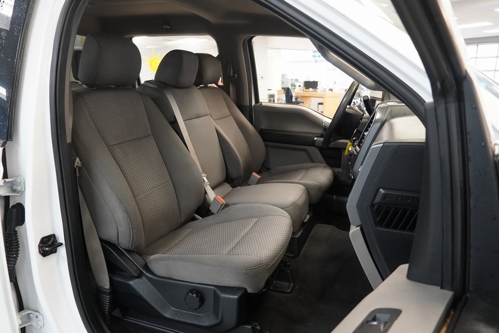 Used 2020 Ford F150 XLT w/ XTR Package image 30