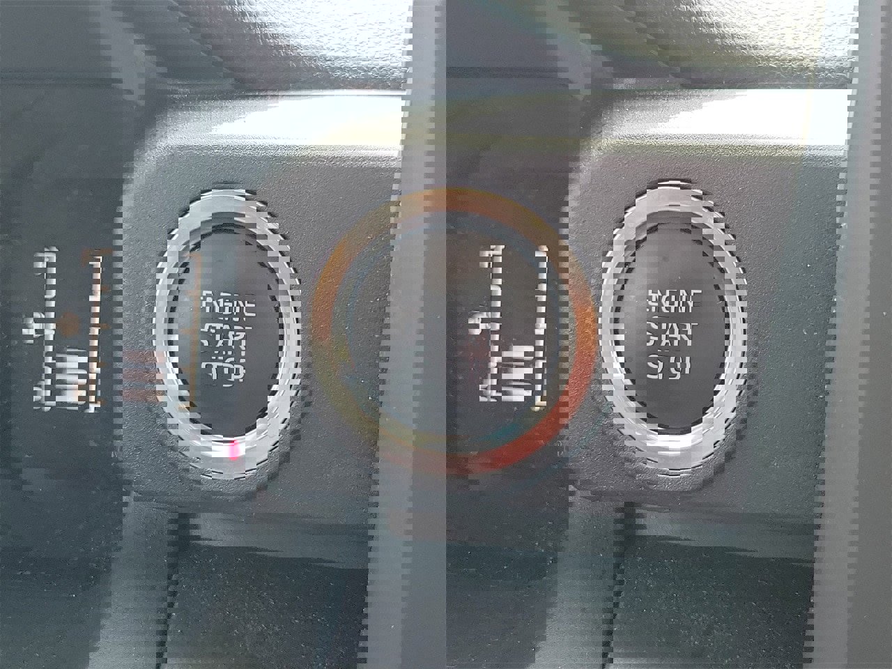 Used 2025 Toyota 4Runner SR5 image 29