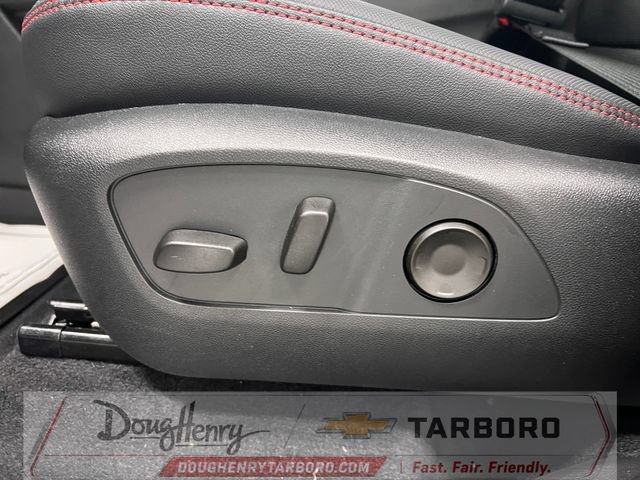 New 2026 Chevrolet Traverse RS w/ LPO, Floor Liner Package AWD/4WD image 31