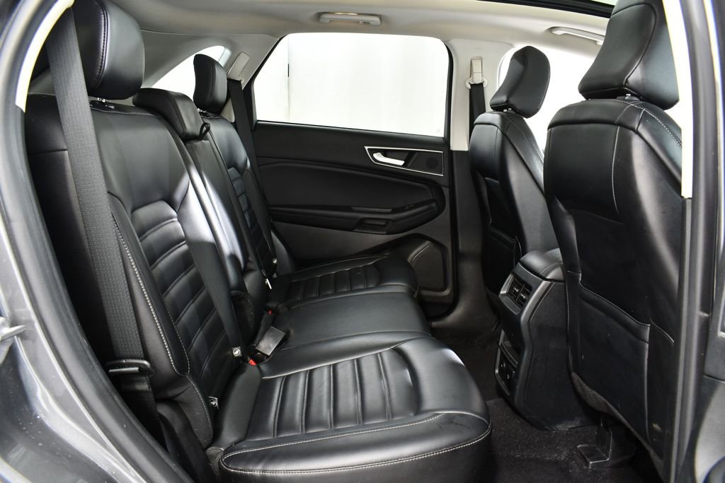 Used 2022 Ford Edge SEL w/ Convenience Package image 19