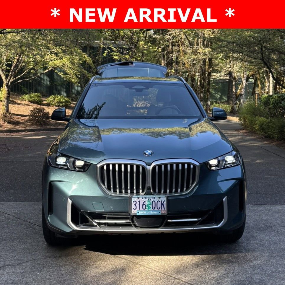 Used 2025 BMW X5 xDrive40i w/ Premium Package AWD/4WD image 8