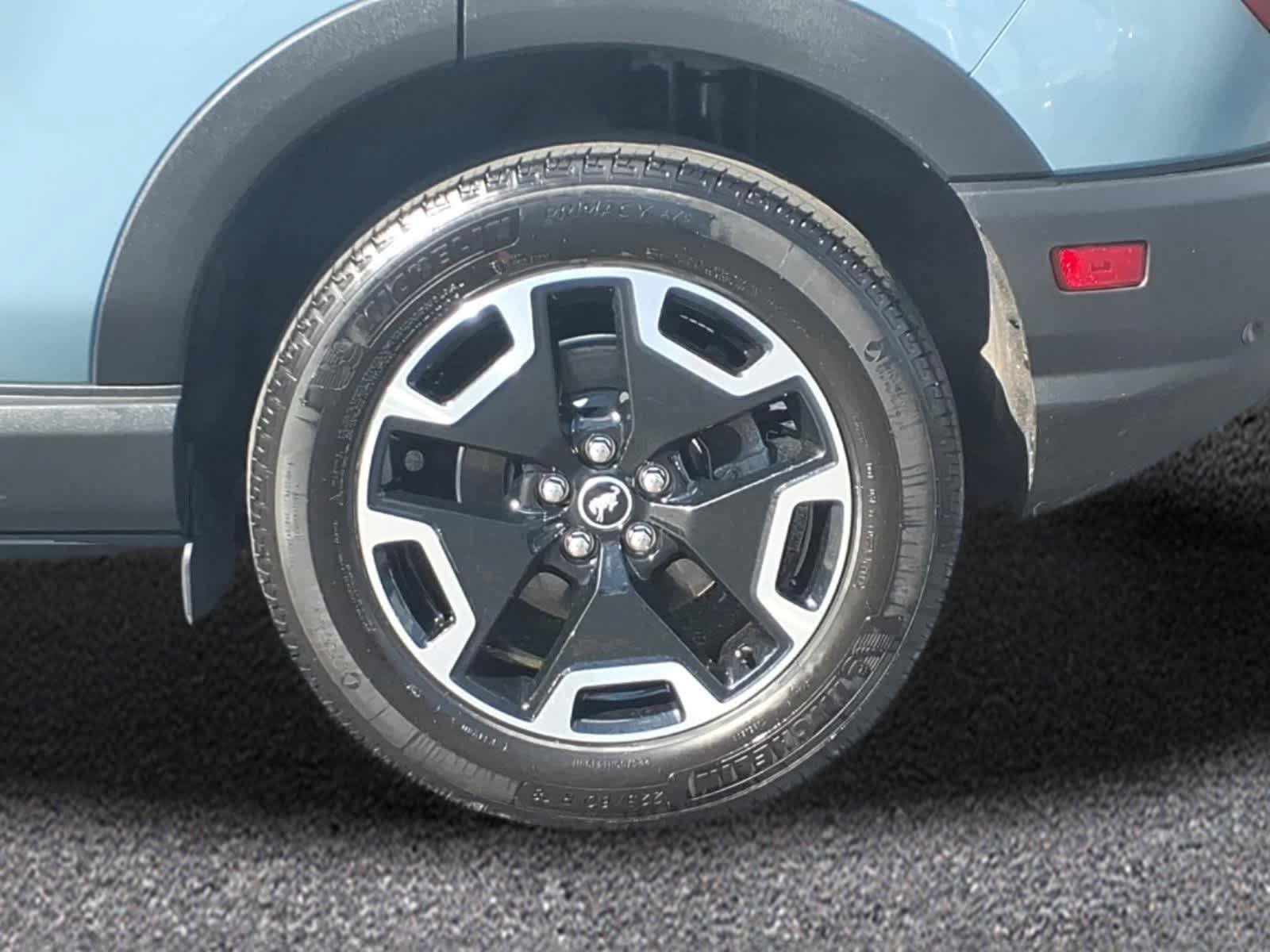 Used 2023 Ford Bronco Sport Outer Banks AWD/4WD image 3