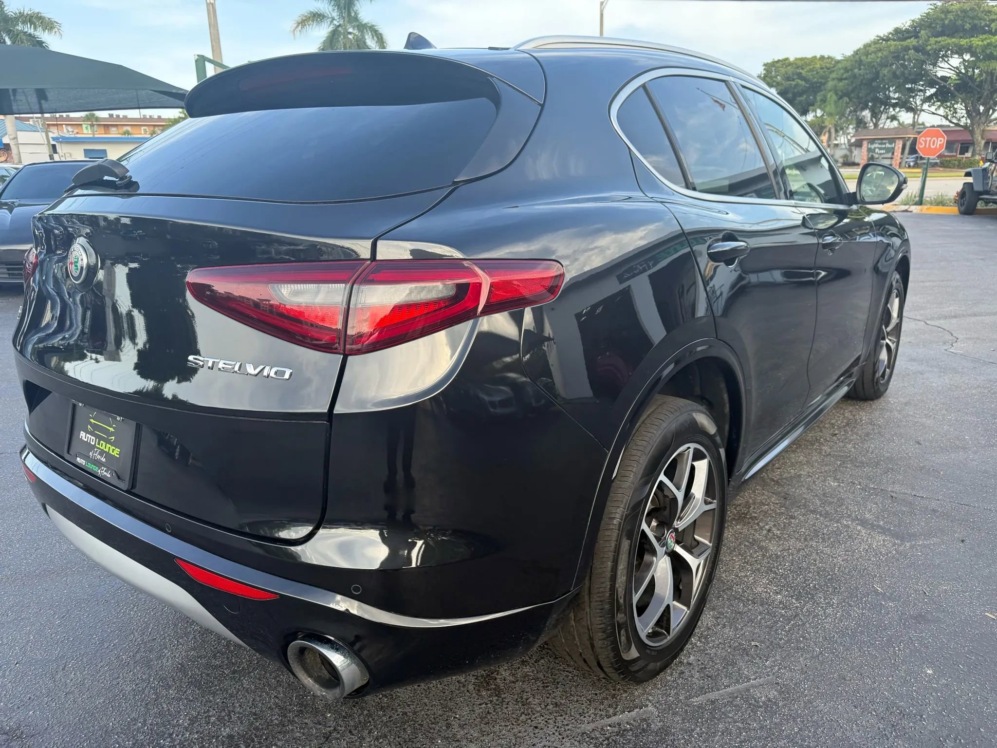 Used 2021 Alfa Romeo Stelvio Ti w/ Active Assist 2 Package TI image 7