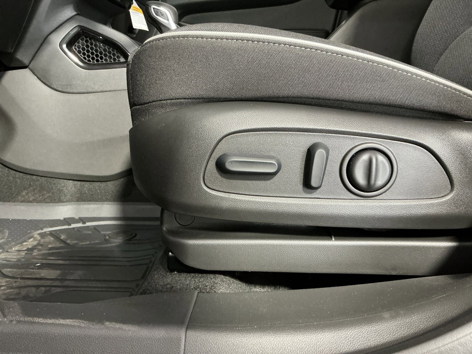 New 2026 Chevrolet TrailBlazer LT w/ Convenience Package image 22