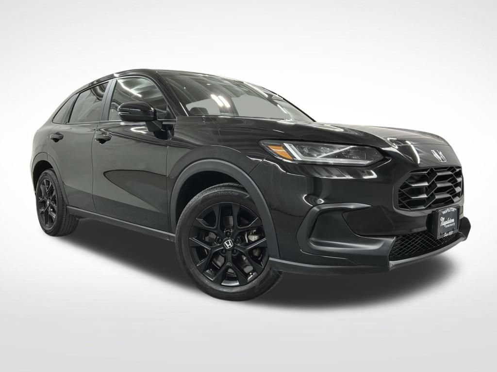 Used 2025 Honda HR-V Sport image 4