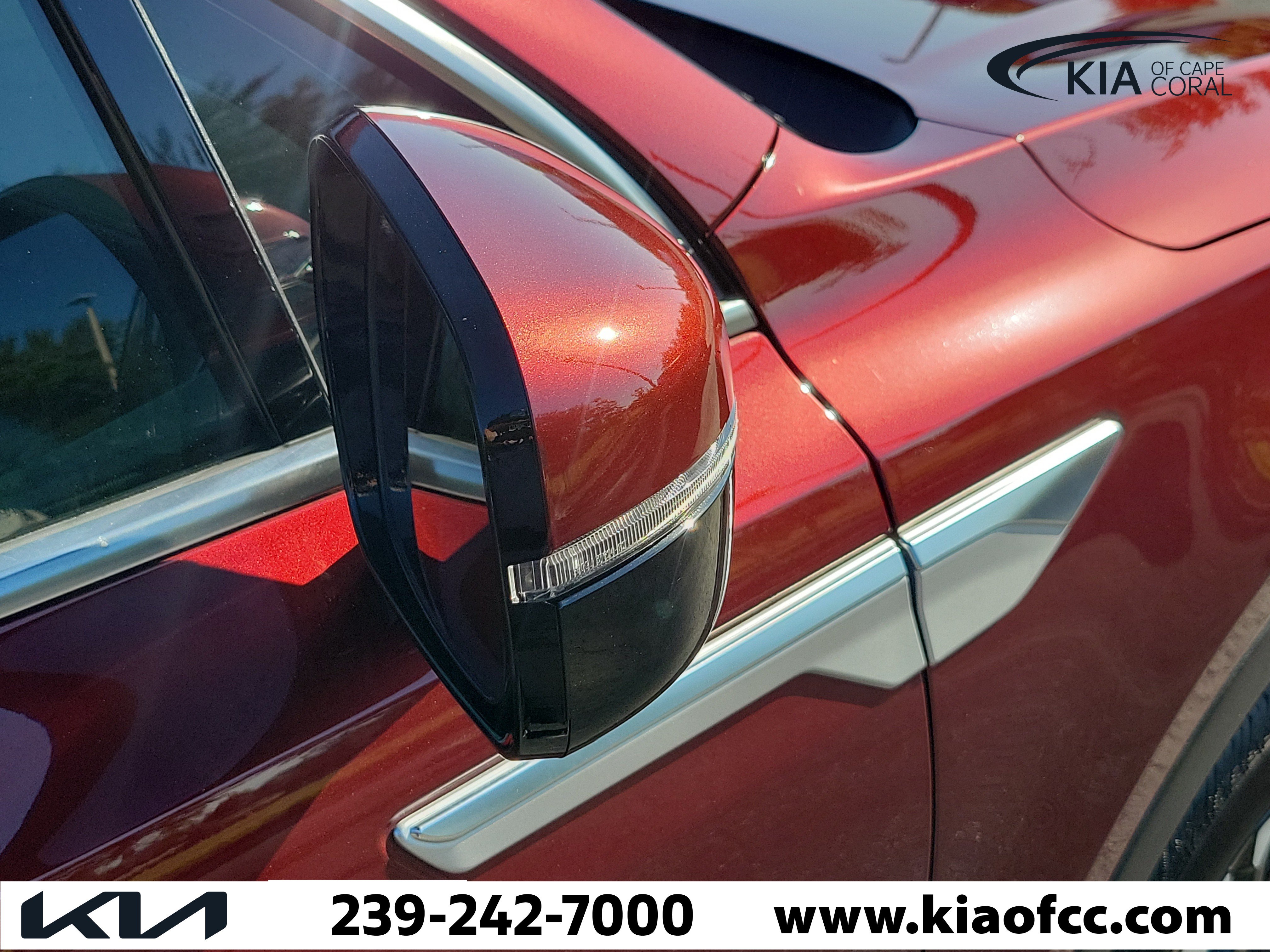 Certified 2025 Kia Sorento S w/ Panoramic Sunroof Package FWD image 8