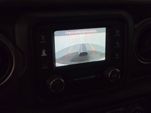 Used 2018 Jeep Wrangler Unlimited Sport S image 35