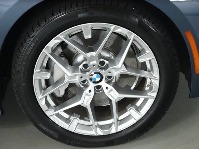 Used 2026 BMW 330i xDrive Sedan w/ Convenience Package AWD/4WD image 11